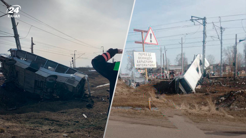 Un treno ha demolito una autobus di linea al passaggio pedonale nella regione di Yaroslavl: le vittime sono molte