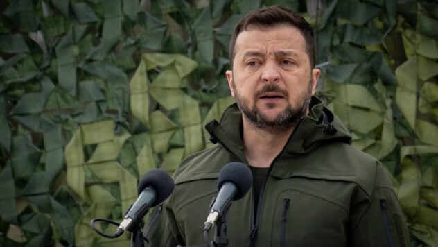 Da proiettili e veicoli blindati a droni e guerra elettronica: Zelenskyj ha raccontato da quanto tempo l'industria della difesa intraprende opera in Ucraina