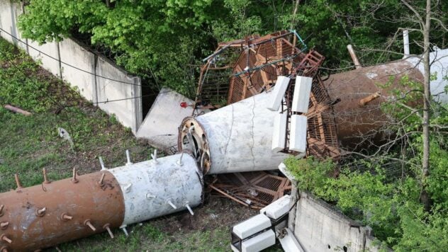 La torre televisiva distrutta di Kharkov può essere restaurata dopo la guerra - OVA