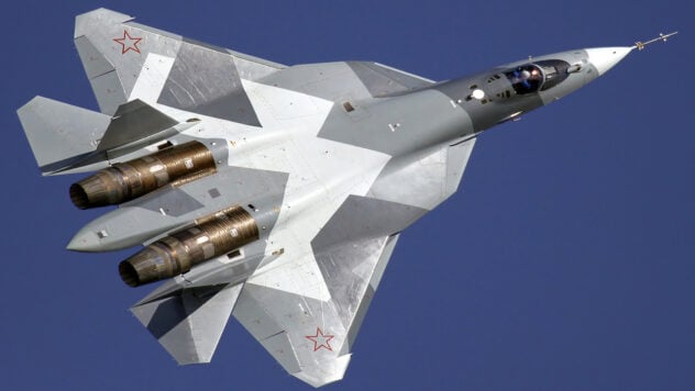 Su-57: cosa si sa del caccia, le sue caratteristiche e caratteristiche tecniche