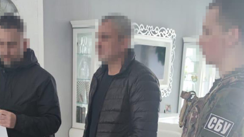SBU ha arrestato l'assistente del deputato popolare Shufrich: ha finanziato la guardia russa in Crimea