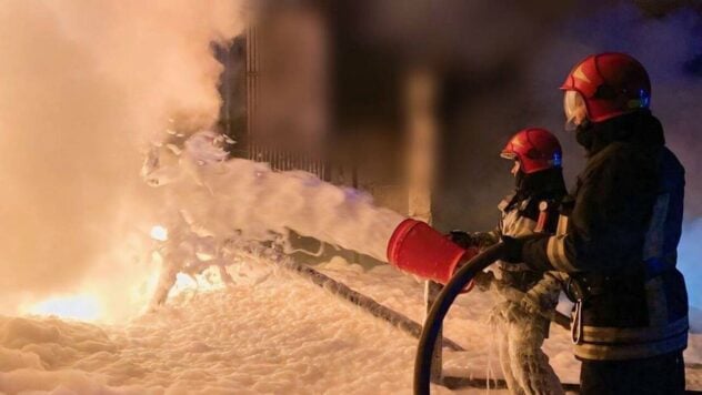 OVA sulle esplosioni nella regione di Ivano-Frankivsk il 27 aprile: c'è un incendio in un struttura critica