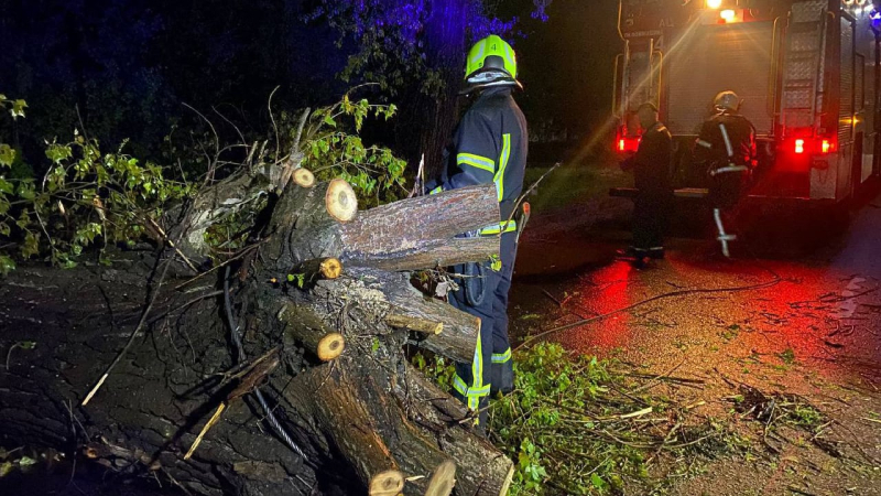 Un ciclone si sta dirigendo verso l'Ucraina: Zaporozhye e Krivoy Rog stanno già lottando con le conseguenze del maltempo