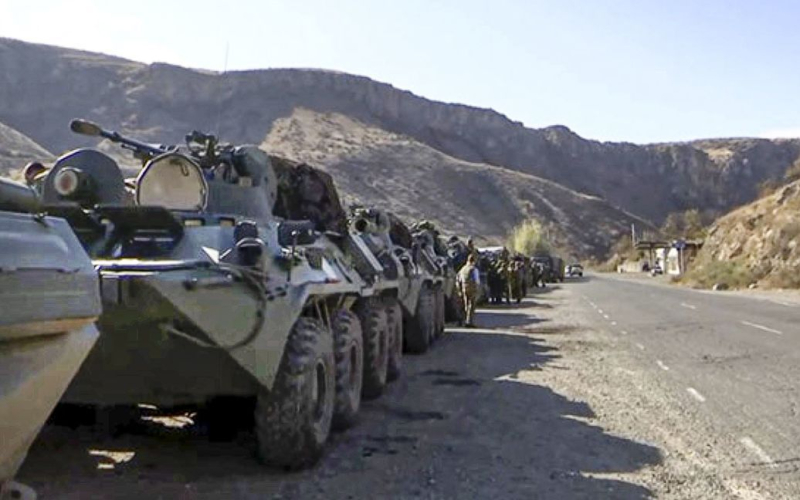 Le "peacekeepers" russe; hanno cominciato a lasciare il Karabakh &mdash media