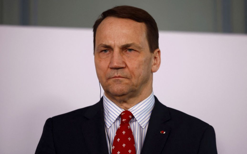 Sikorskiy ha valutato la possibilità di L'attacco di Putin alla Polonia