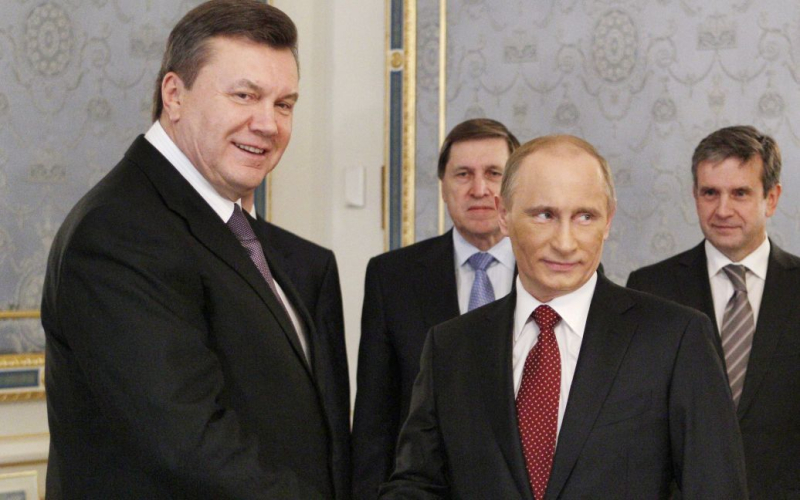 Nella trasmissione di Solovyov, i propagandisti hanno improvvisamente demolito Yanukovich: cosa è successo
