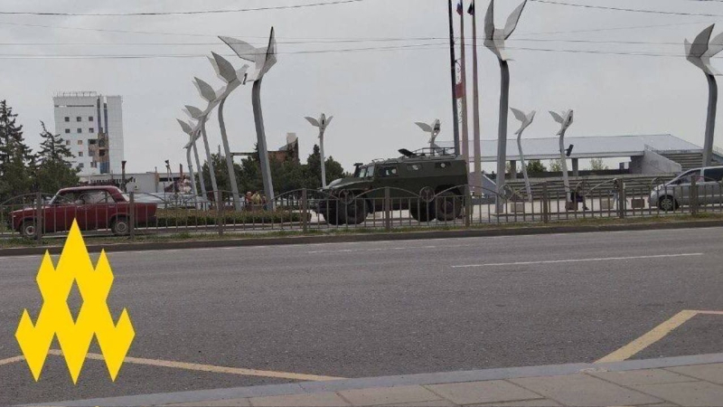 A Mariupol, gli occupanti sono. nascondere attrezzature dagli attacchi ATACMS - partigiani