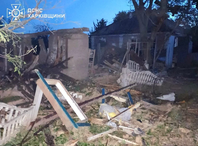 La Federazione Russa ha sganciato bombe aeree su Zolochev: c'è distruzione, la polizia è tra i feriti
