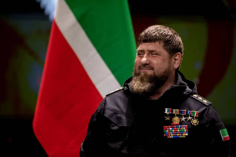 Rapporti con quindicenni, omicidi politici e malattie costanti: una nuova indagine su Kadyrov