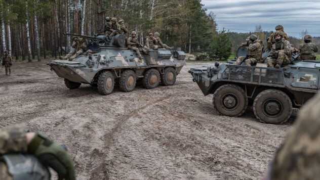 Paracadutisti coraggiosi che hanno impedito l'avanzata della Federazione Russa: storie di tre eroi dell'Ucraina