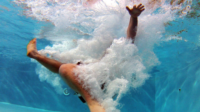 Vicino a Odessa, un bambino di 6 anni è annegato in una piscina