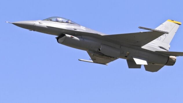 Già quest'anno la Norvegia trasferirà sei aerei da combattimento F-16 all'Ucraina