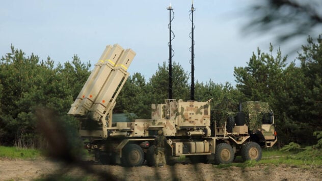 Il terzo sistema di difesa aerea Patriot dalla Germania è arrivato in Ucraina