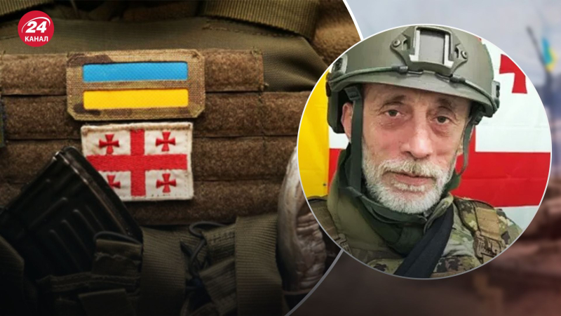Il servizio di sicurezza georgiano interroga i volontari che hanno combattuto al fianco dell'Ucraina contro la Russia