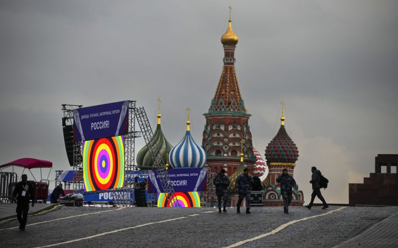 Il Cremlino sta intensificando le sue persecuzioni nei confronti dei critici della guerra con l'Ucraina all'interno della Federazione Russa - intelligence britannica