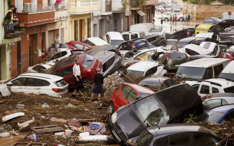 Le piogge in Spagna provocano inondazioni diffuse: ci sono morti