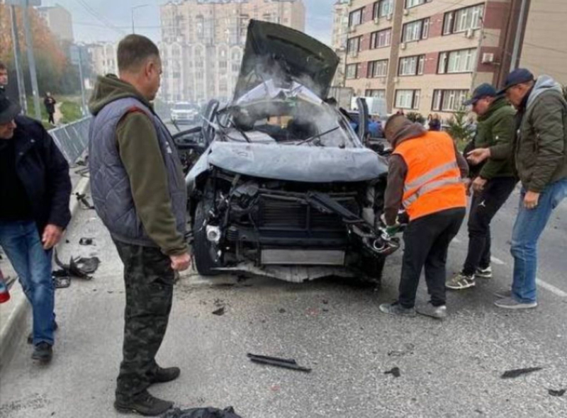 Bombardamento dell'auto del capo di stato maggiore della flotta russa del Mar Nero: è apparso il video dell'esplosione