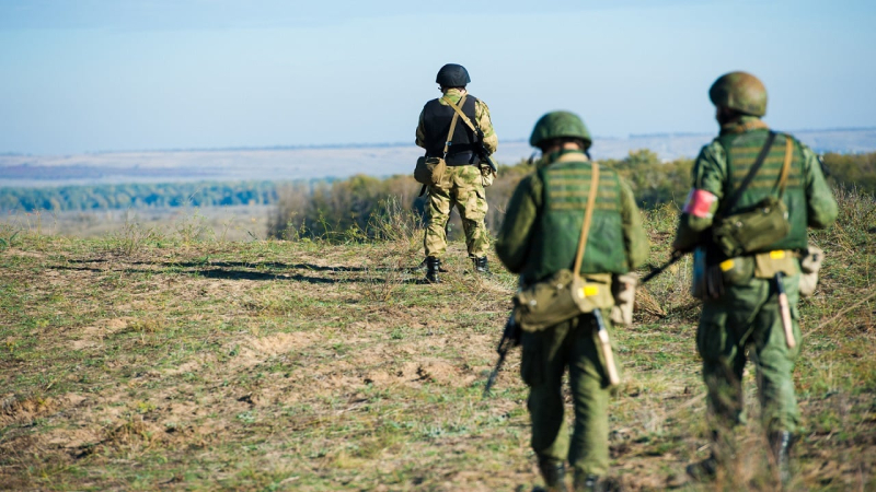 Hanno torturato civili durante l'occupazione della regione di Kherson: il sospetto è stato segnalato a due traditori