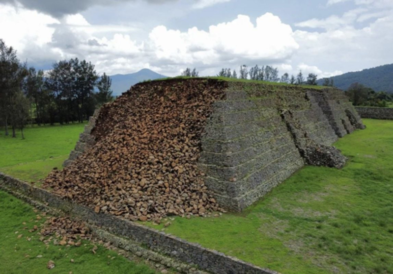 Antica piramide crollata: i locali sono spaventati dal "segno minaccioso&quot ; (foto )