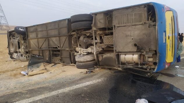 Un autobus con turisti ha avuto un incidente in Egitto: una donna ucraina è rimasta ferita