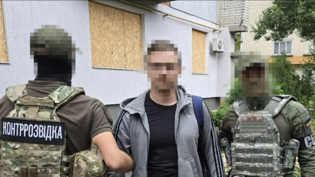 Lavorò per la Federazione Russa durante l'occupazione di Kherson: la SBU ha arrestato sette collaboratori