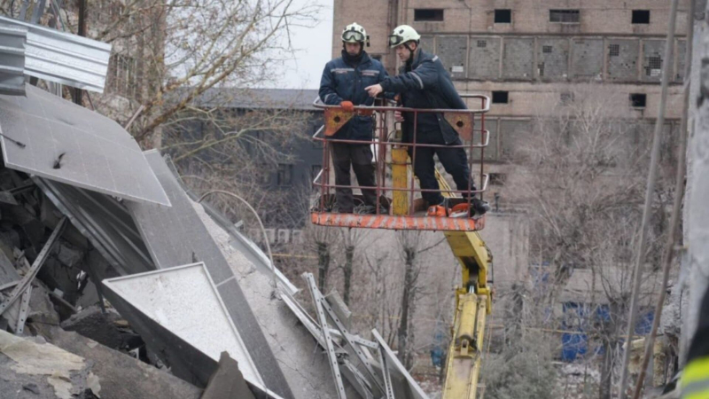 Esplosioni a Zaporozhye: 10 persone sono morte a causa di un attacco a una clinica privata