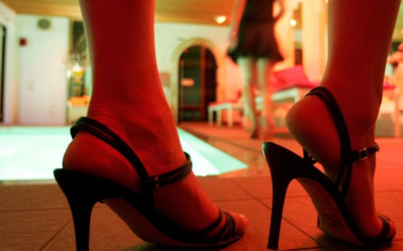 Vacanze, maternità e pensione: per la prima volta al mondo la prostituzione è diventata un lavoro ufficiale