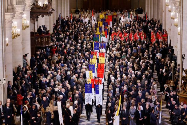 Cattedrale di Notre Dame inaugurata in Francia (foto)