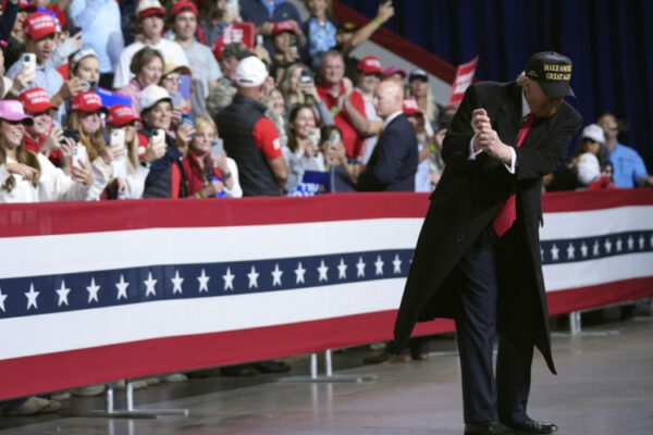 Quanto costa il fascino di Trump per gli Stati Uniti per gli Stati Uniti per il golf: la somma è impressionante