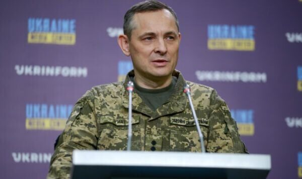 Per la prima volta da molto tempo, la Russia usò il missile X-22, il cane fu sollevato nell'aria di Mirage e F-16.