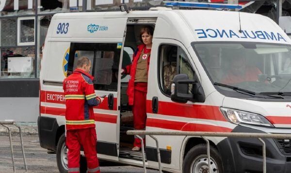 Il nemico ha applicato la giacca aerea nella comunità Akhtyrsky in Sumy: ci sono feriti