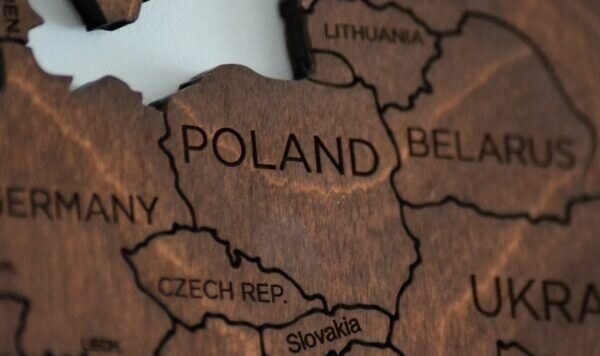 L'Ucraina faceva parte dell'Europa, ma “non nelle zampe di Putin” – candidato al presidente della Polonia Tshaskovsky
