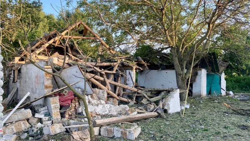 La Russia attacca la regione di Cernihiv con i droni: un uomo ucciso, case danneggiate (Foto 1)