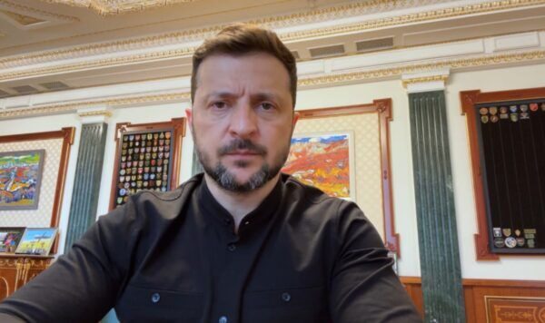 Un altro colpo russo alla vita: Zelensky sull'attacco al Dnepr