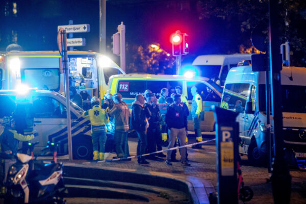 Un adolescente ucraino che ha ucciso sua madre e sua sorella in Belgio chiamato il motivo: l'indagine ha dei dubbi