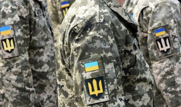 Lavorare al posto dei soldati: come l'Ucraina sta introducendo i droni da combattimento al fronte