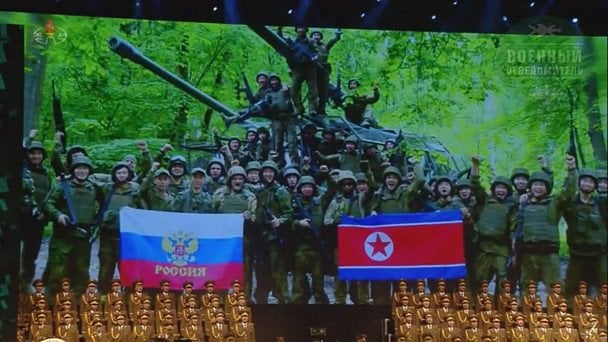 В КНДР впервые показали фото своих солдат, погибших на войне РФ против Украины