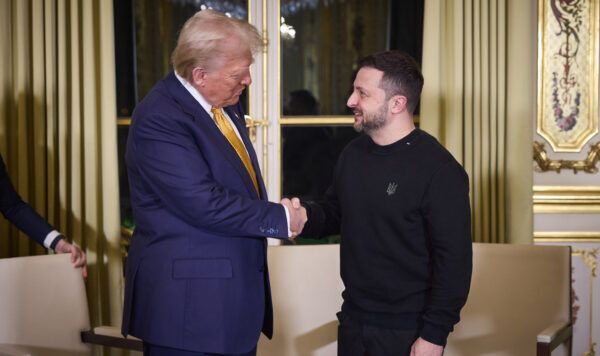 Lavorare insieme per fermare le uccisioni e stabilire una pace giusta: Zelensky parla con Trump
