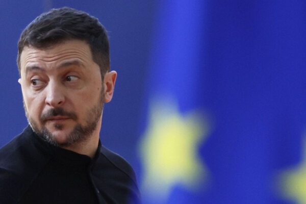 Al vertice Ue con Zelensky, la traduttrice è stata sospettata di aver violato la sicurezza: cosa ha fatto?